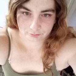 Bella30241's Chat & Dating Profile