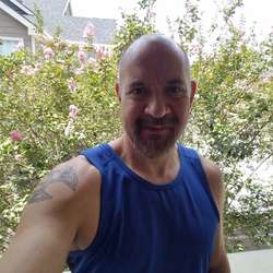 C0nfus3d's Chat & Dating Profile