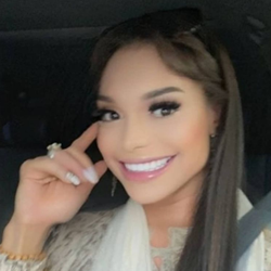 CandyNovak's Chat & Dating Profile