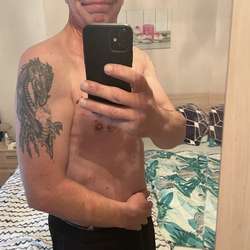 Dedi09's Chat & Dating Profile