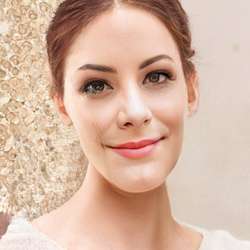 Elizabeth's Chat & Dating Profile