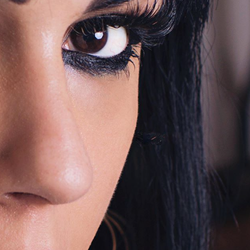 EvaUK's Chat & Dating Profile