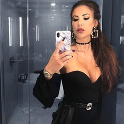 Georgina's Chat & Dating Profile