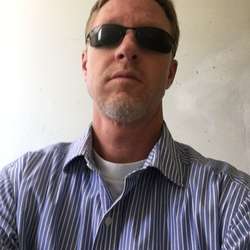Handyman's Chat & Dating Profile