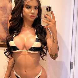 HayleyUK's Chat & Dating Profile