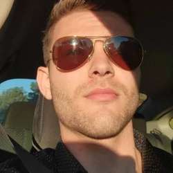 Jamielove's Chat & Dating Profile