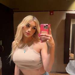 Jane256's Chat & Dating Profile