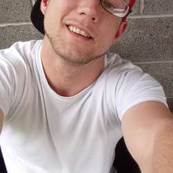 Jay933's Chat & Dating Profile