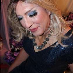 Jena's Chat & Dating Profile