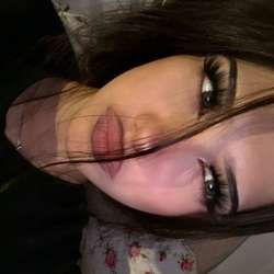 Jenny09's Chat & Dating Profile