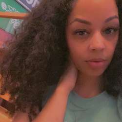 Jess35's Chat & Dating Profile