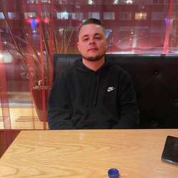 Jonathan's Chat & Dating Profile