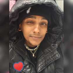 Joshuaq89's Chat & Dating Profile