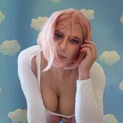 Jovanna22's Chat & Dating Profile
