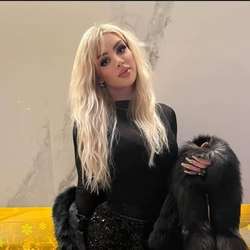 Joycebown's Chat & Dating Profile