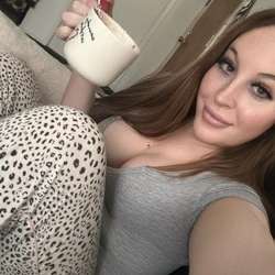 Kittytatt19's Chat & Dating Profile