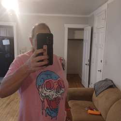 Krystinanoelle2's Chat & Dating Profile