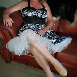 Kttn999's Chat & Dating Profile