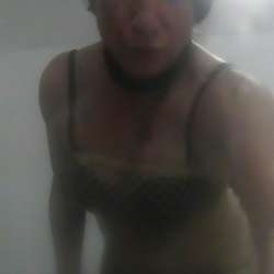 Liana's Chat & Dating Profile