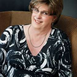 Lorri's Chat & Dating Profile