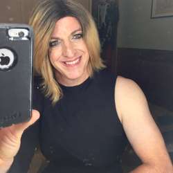 Michelle057's Chat & Dating Profile