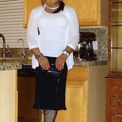 Michellebb966's Chat & Dating Profile