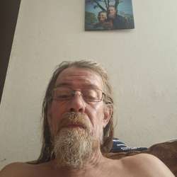 Nukm736's Chat & Dating Profile