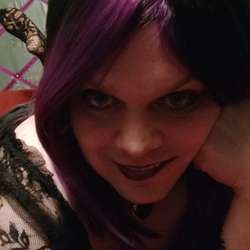 Patti85's Chat & Dating Profile