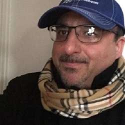 Quantum's Chat & Dating Profile