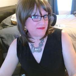 RochelleC70's Chat & Dating Profile