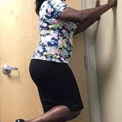 SammieB's Chat & Dating Profile