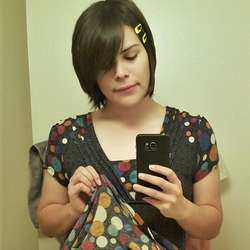 Saragurl88's Chat & Dating Profile