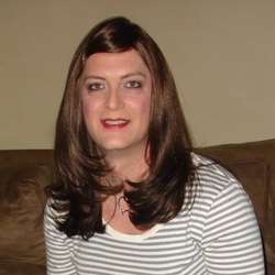 Sarahceedee's Chat & Dating Profile