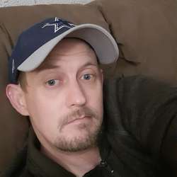 SlyDogg619's Chat & Dating Profile