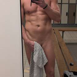 TopTS4ME's Chat & Dating Profile