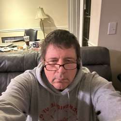 bryguy6677's Chat & Dating Profile