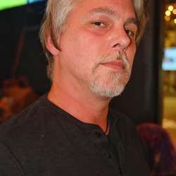 coreyd69's Chat & Dating Profile