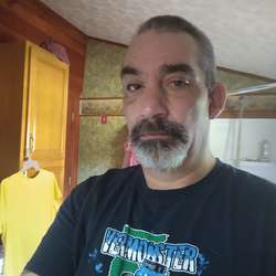 denny1972's Chat & Dating Profile