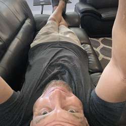 dever's Chat & Dating Profile