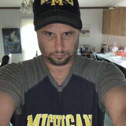 hornyman47's Chat & Dating Profile