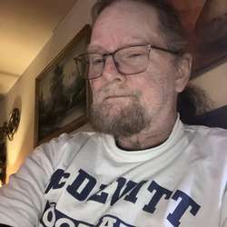 joseph12's Chat & Dating Profile