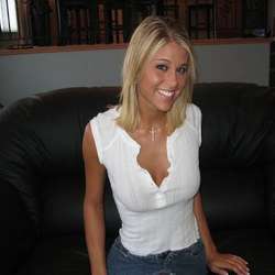 joysadara's Chat & Dating Profile