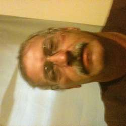 lou1717's Chat & Dating Profile