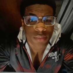 mayy's Chat & Dating Profile