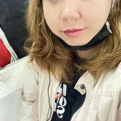 rockerfem's Chat & Dating Profile